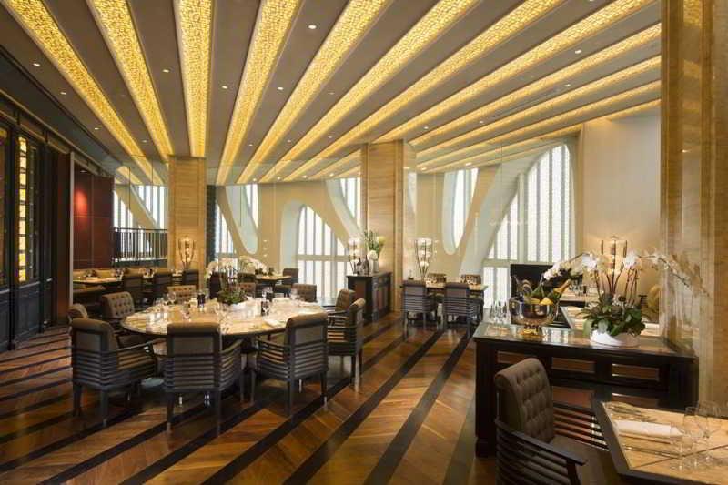 Howard Johnson Regal Court Hotel Beijing Exterior photo
